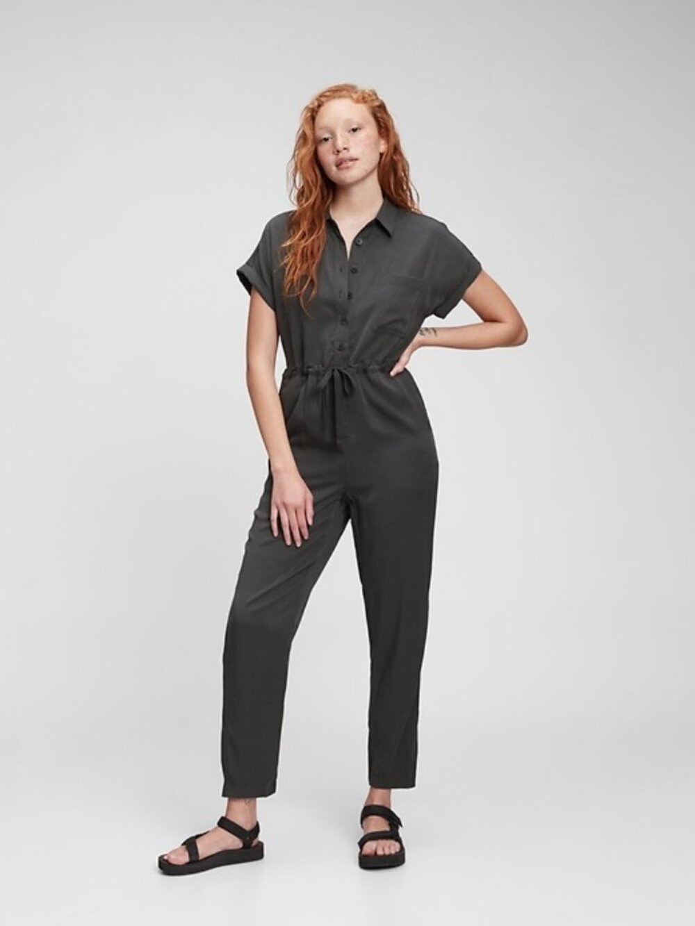 GAP Women's Short-Sleeve Utility Jumpsuit in Charcoal Gray Size 6